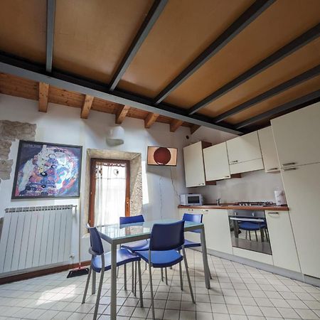 A Casa Di Leo Lejlighed Capriate San Gervasio Eksteriør billede