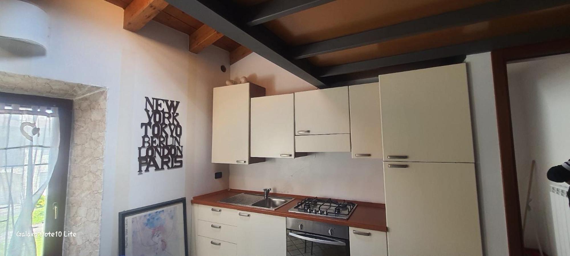 A Casa Di Leo Lejlighed Capriate San Gervasio Eksteriør billede